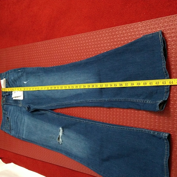 Calvin Klein super high rise flare blue jeans size 4 - Picture 10 of 16